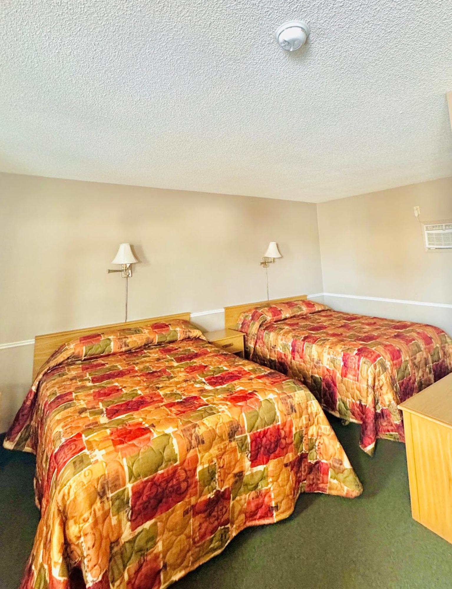 Adams Motel Sault Ste. Marie Dış mekan fotoğraf