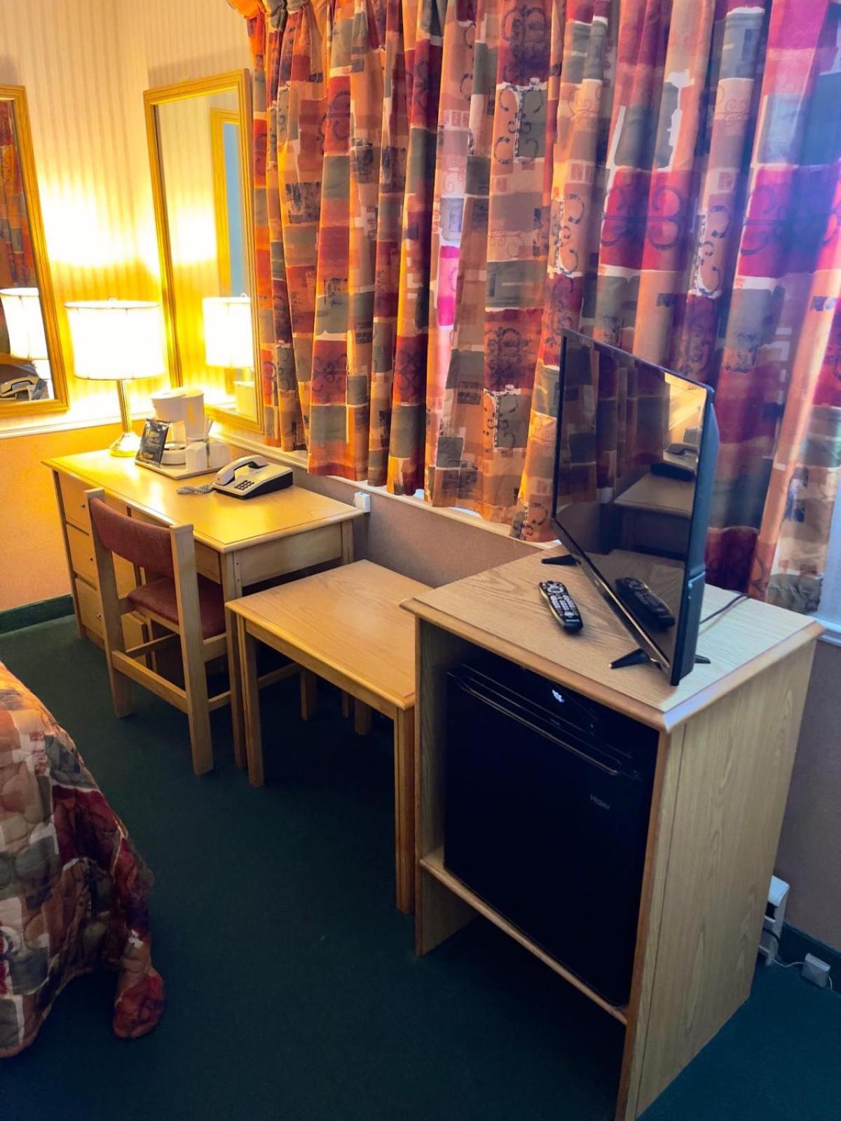 Adams Motel Sault Ste. Marie Dış mekan fotoğraf